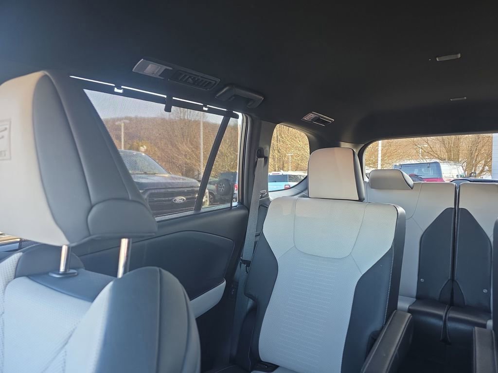 Used 2024 Lexus TX 500h AWD w/ Technology Package image 43