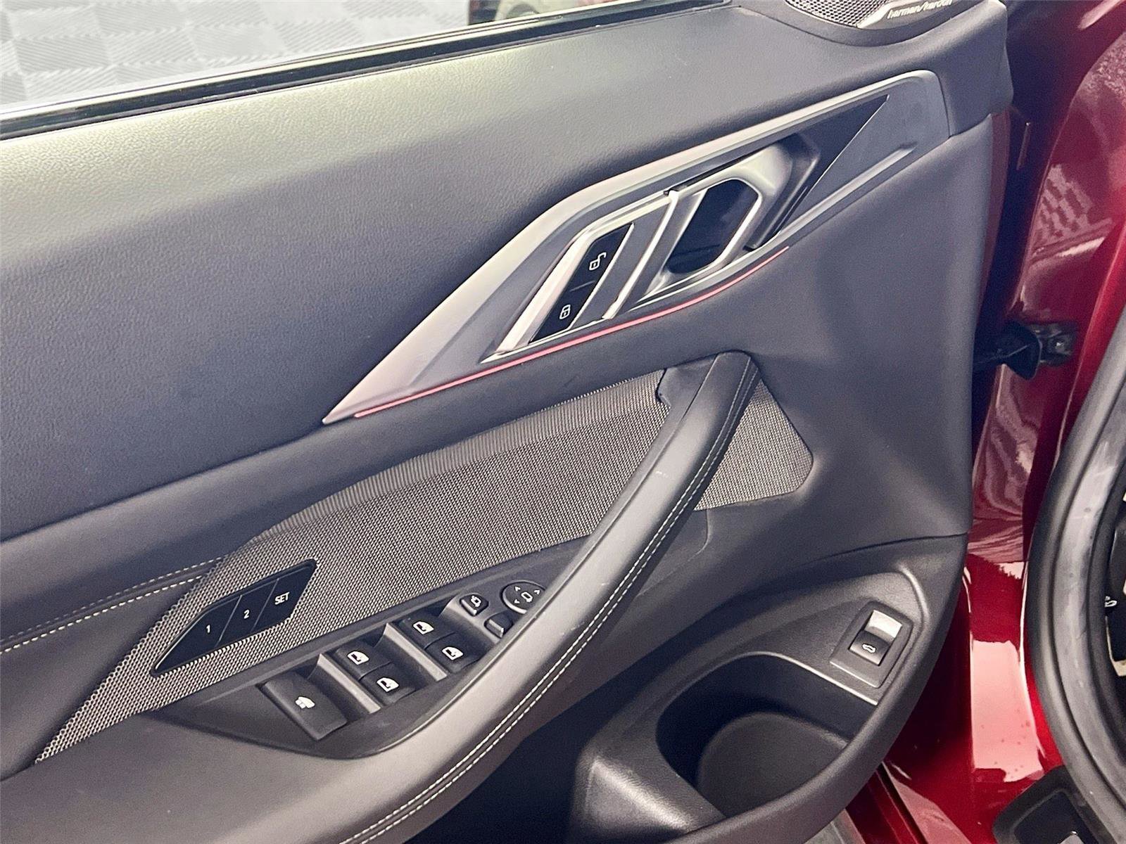 Used 2023 BMW M4 xDrive Competition w/ Executive Package image 18