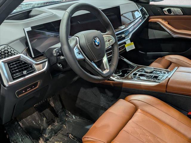 New 2026 BMW X7 xDrive40i image 3