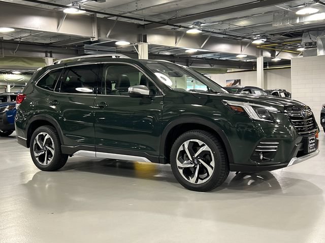 Certified 2023 Subaru Forester Touring AWD/4WD image 1