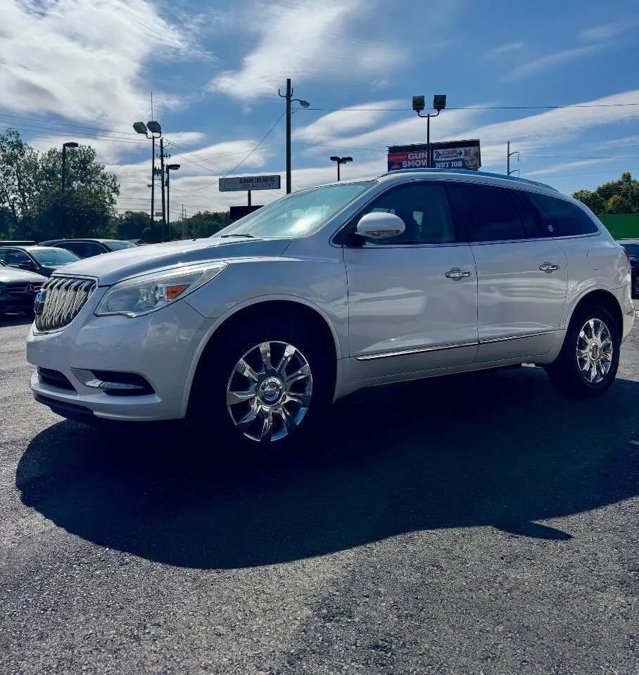 Used 2017 Buick Enclave Premium w/ Trailering Package image 4