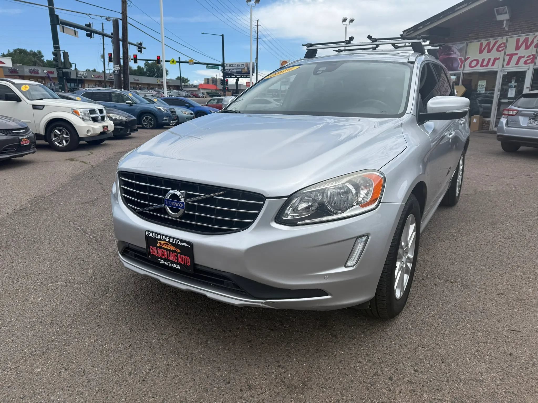 Used 2016 Volvo XC60 T5 Premier w/ Protection Package AWD/4WD image 4
