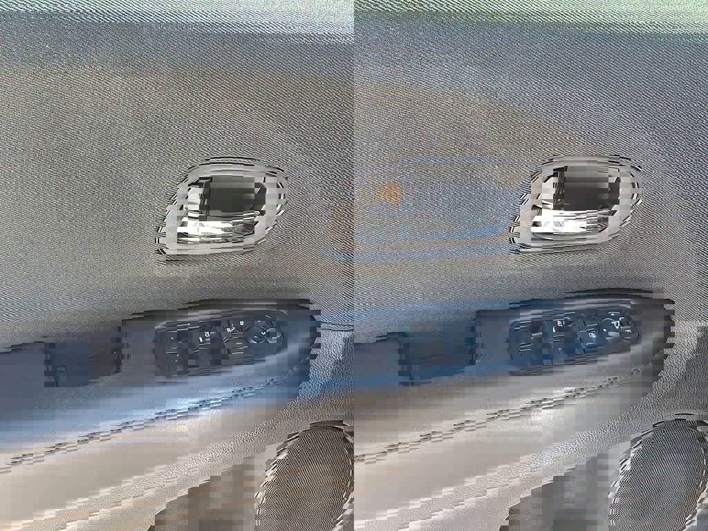 Used 2019 Honda HR-V Sport image 10