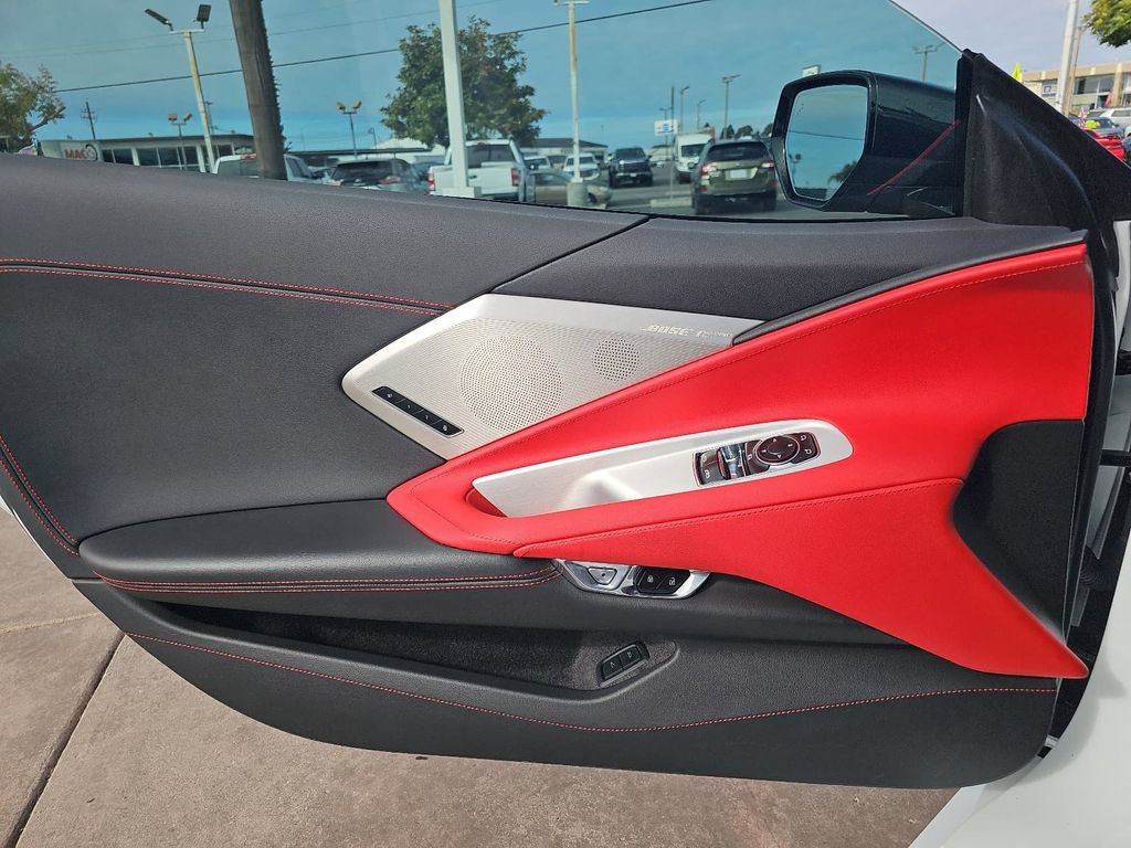 Used 2021 Chevrolet Corvette Stingray Preferred Cpe w/ Z51 Performance Package RWD image 28