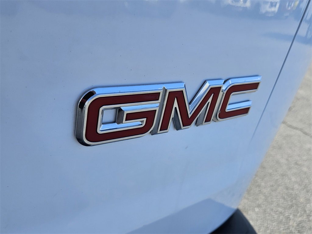 Used 2023 GMC Savana 2500 w/ Driver Convenience Package image 7