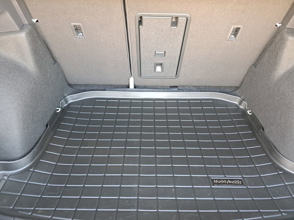 New 2026 Volkswagen Taos SE image 25