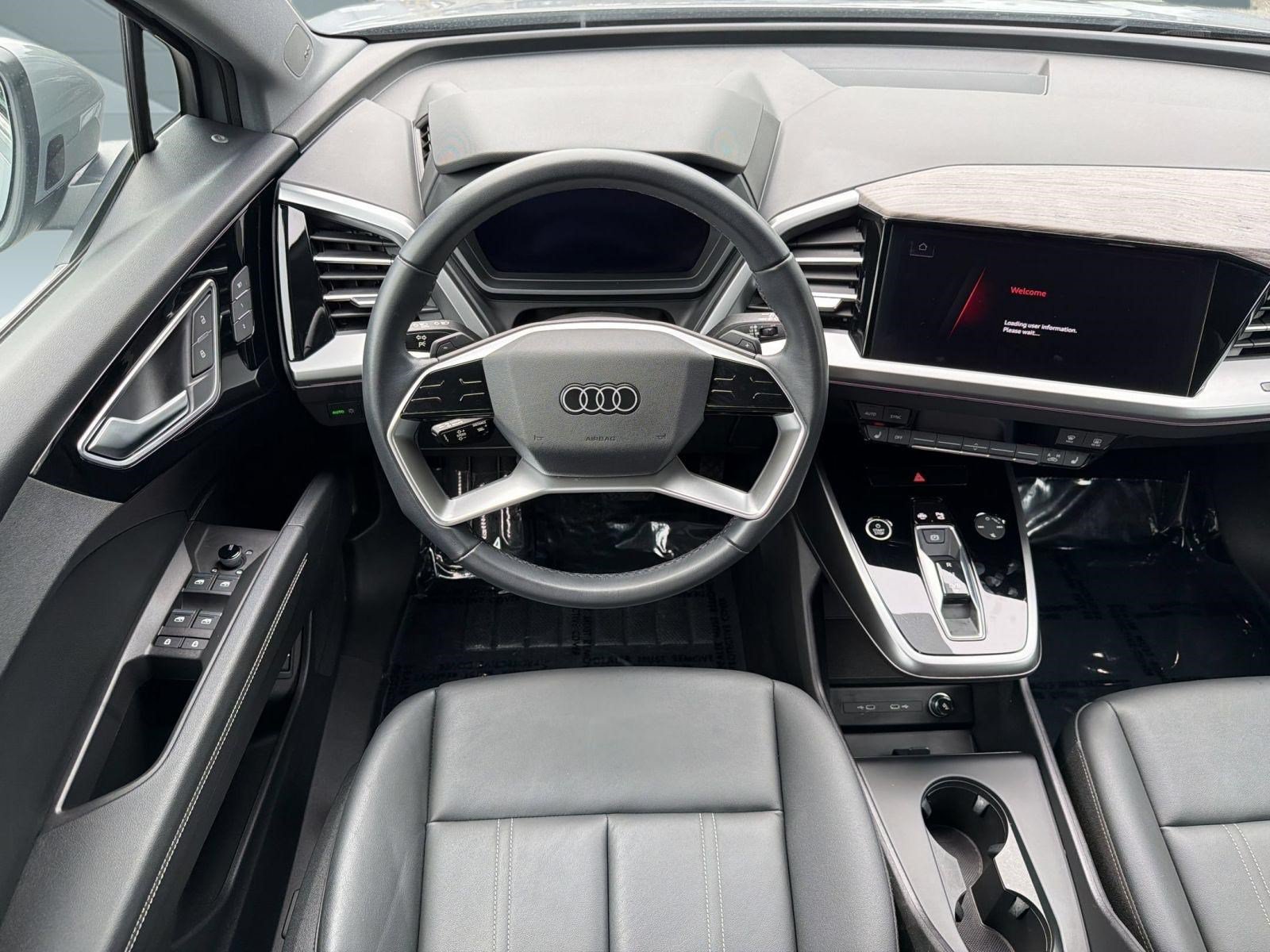 Used 2024 Audi Q4 e-tron Premium Plus w/ Premium Plus RWD image 31
