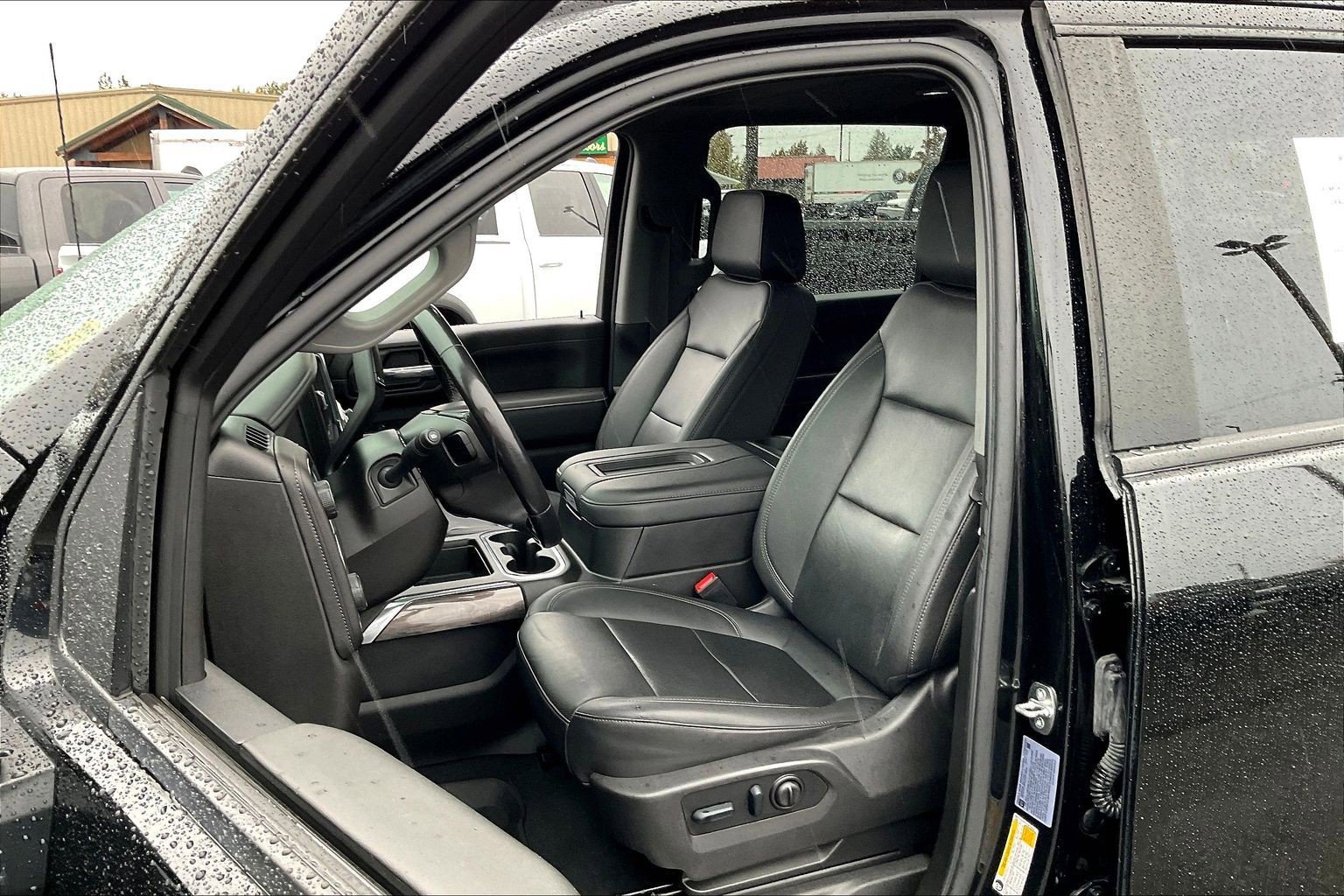 Used 2022 Chevrolet Silverado 2500 LTZ w/ LTZ Plus Package image 25