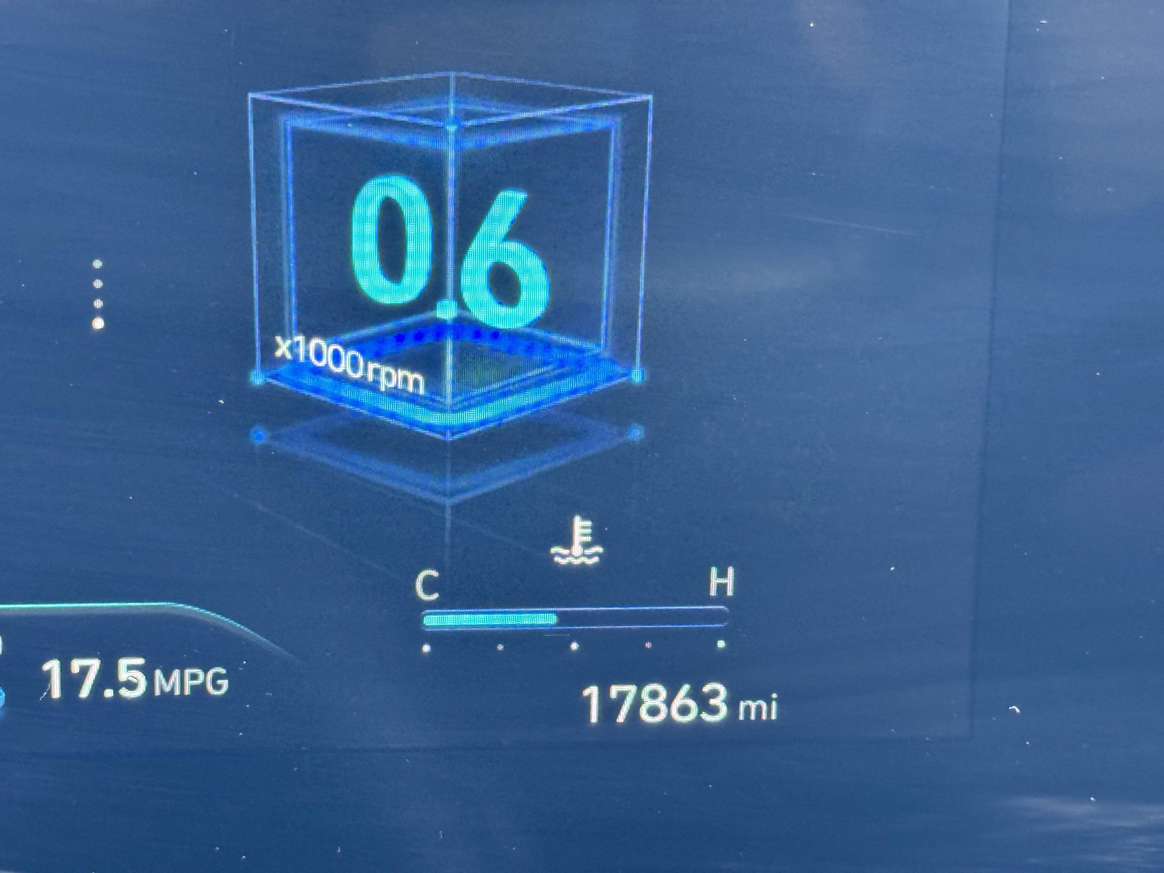 Used 2024 Hyundai Elantra SEL image 23