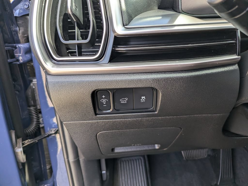 Certified 2025 Kia Sorento EX w/ Panoramic Sunroof Package FWD image 31