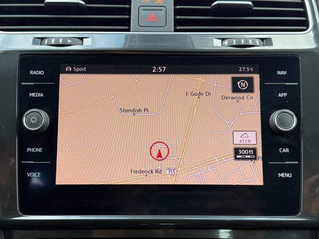 Used 2019 Volkswagen Golf Alltrack SEL AWD/4WD image 16