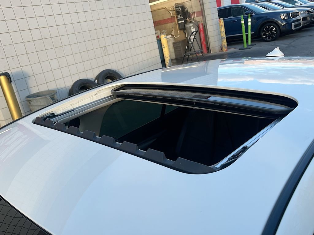 Used 2024 INFINITI Q50 Luxe w/ Cargo Package image 22