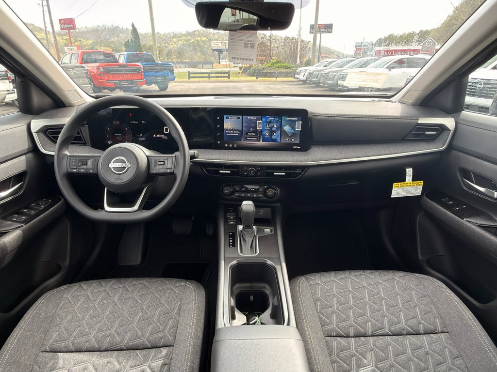 New 2026 Nissan Kicks SV image 13