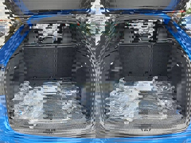 New 2025 Volkswagen Atlas Cross Sport SEL Premium R-Line image 13