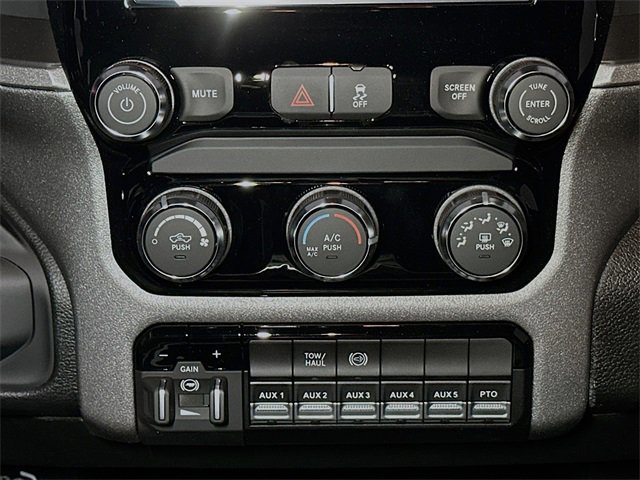 New 2026 RAM 3500 Tradesman image 10