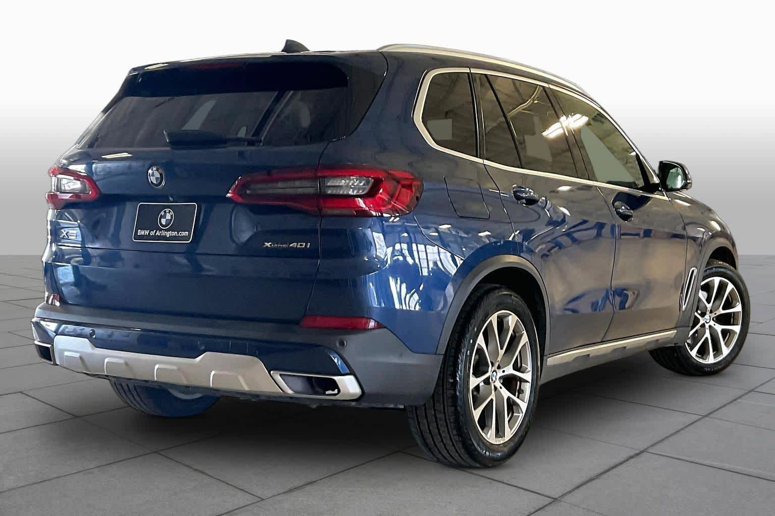 Used 2019 BMW X5 xDrive40i w/ Convenience Package AWD/4WD image 12