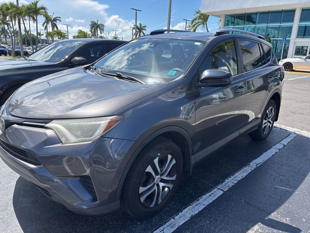 Used 2017 Toyota RAV4 LE w/ All Weather Liner Package FWD image 5