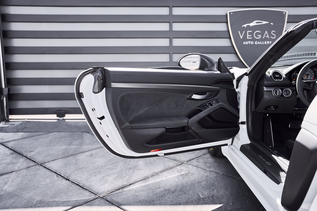 Used 2025 Porsche 718 Boxster Spyder RS RWD image 35