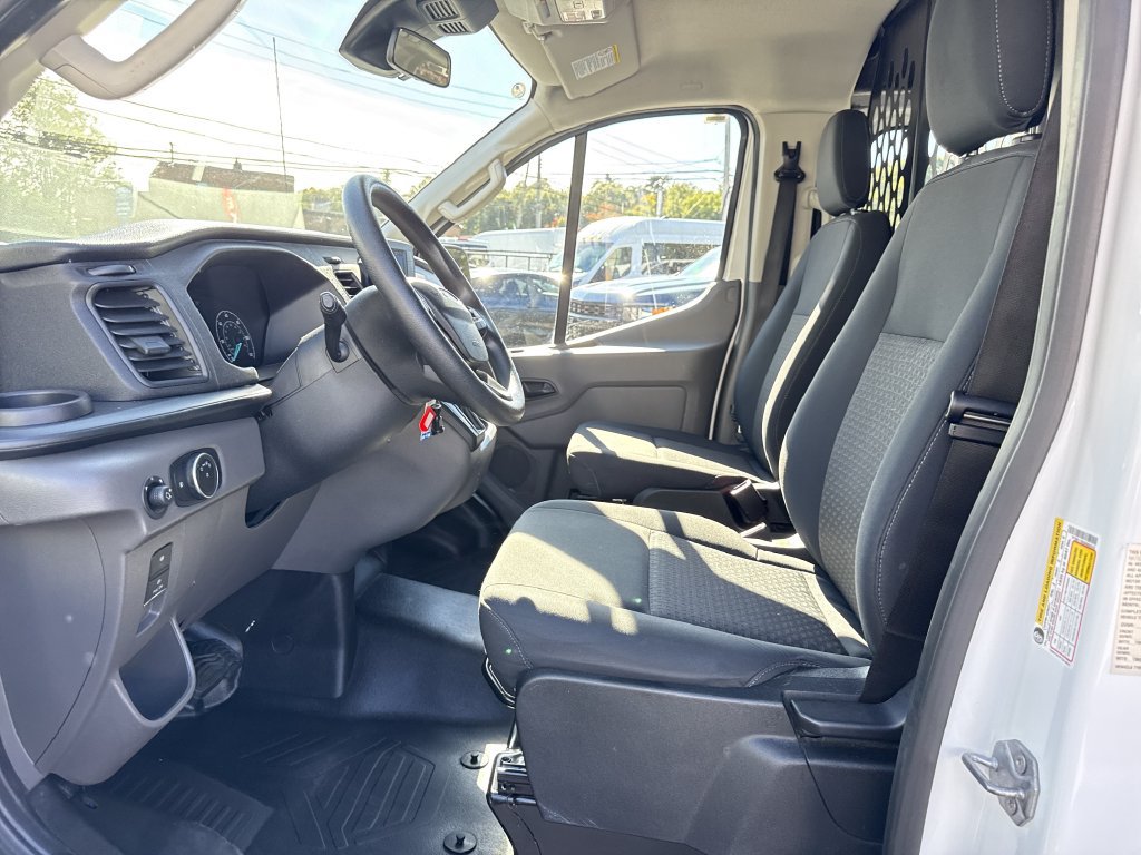 Used 2025 Ford Transit 250 Low Roof w/ Exterior Upgrade Package RWD image 10