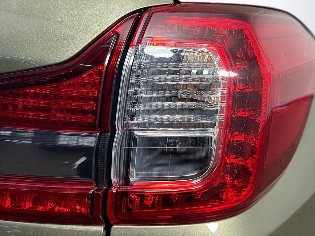 Used 2022 Subaru Ascent Onyx Edition AWD/4WD image 33
