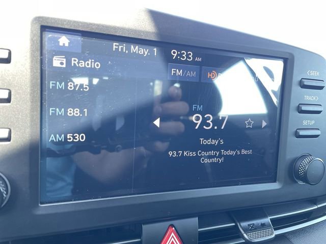 Used 2025 Hyundai Elantra Sport FWD image 13