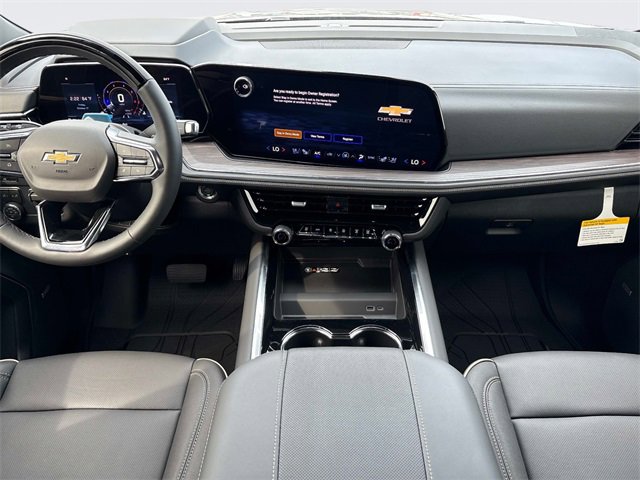 New 2026 Chevrolet Suburban Premier image 16