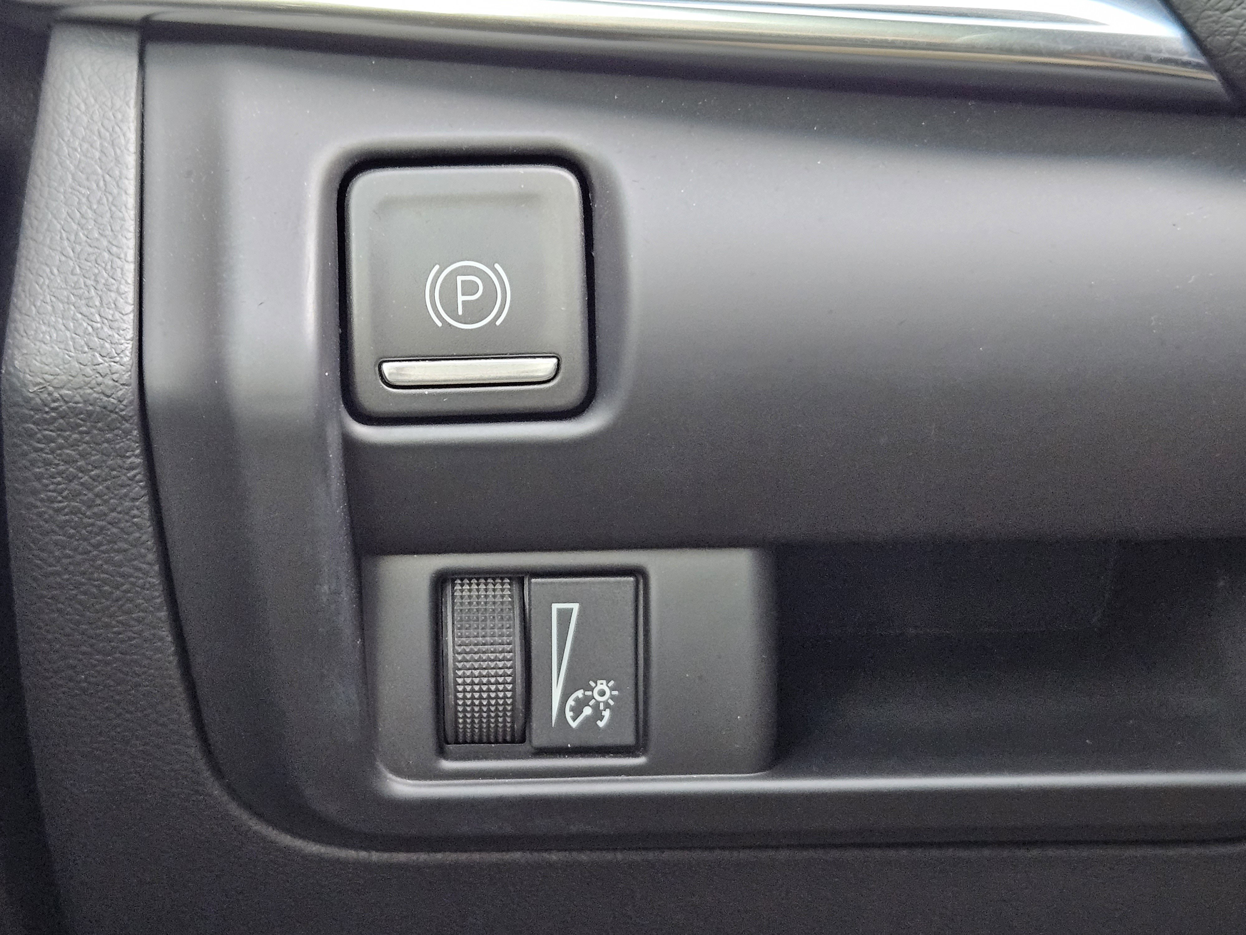 Used 2024 Cadillac CT4 Premium Luxury image 23