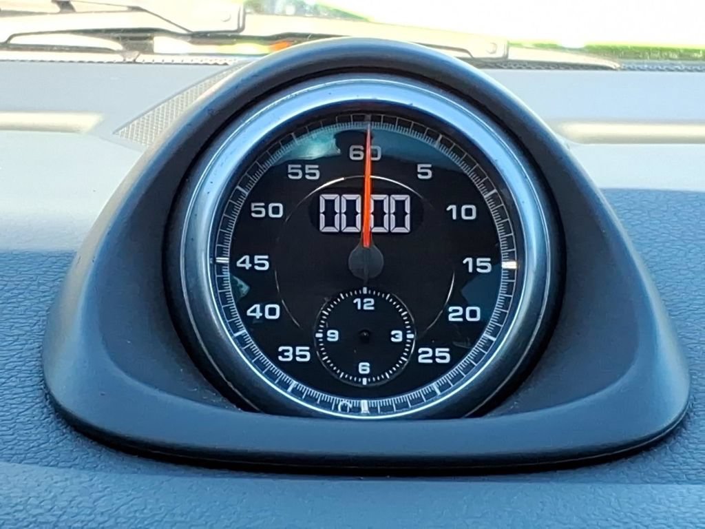 Used 2006 Porsche 911 Carrera 4 AWD/4WD image 17