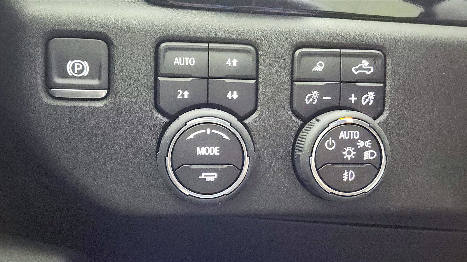 New 2026 Chevrolet Silverado 1500 High Country w/ Technology Package image 41