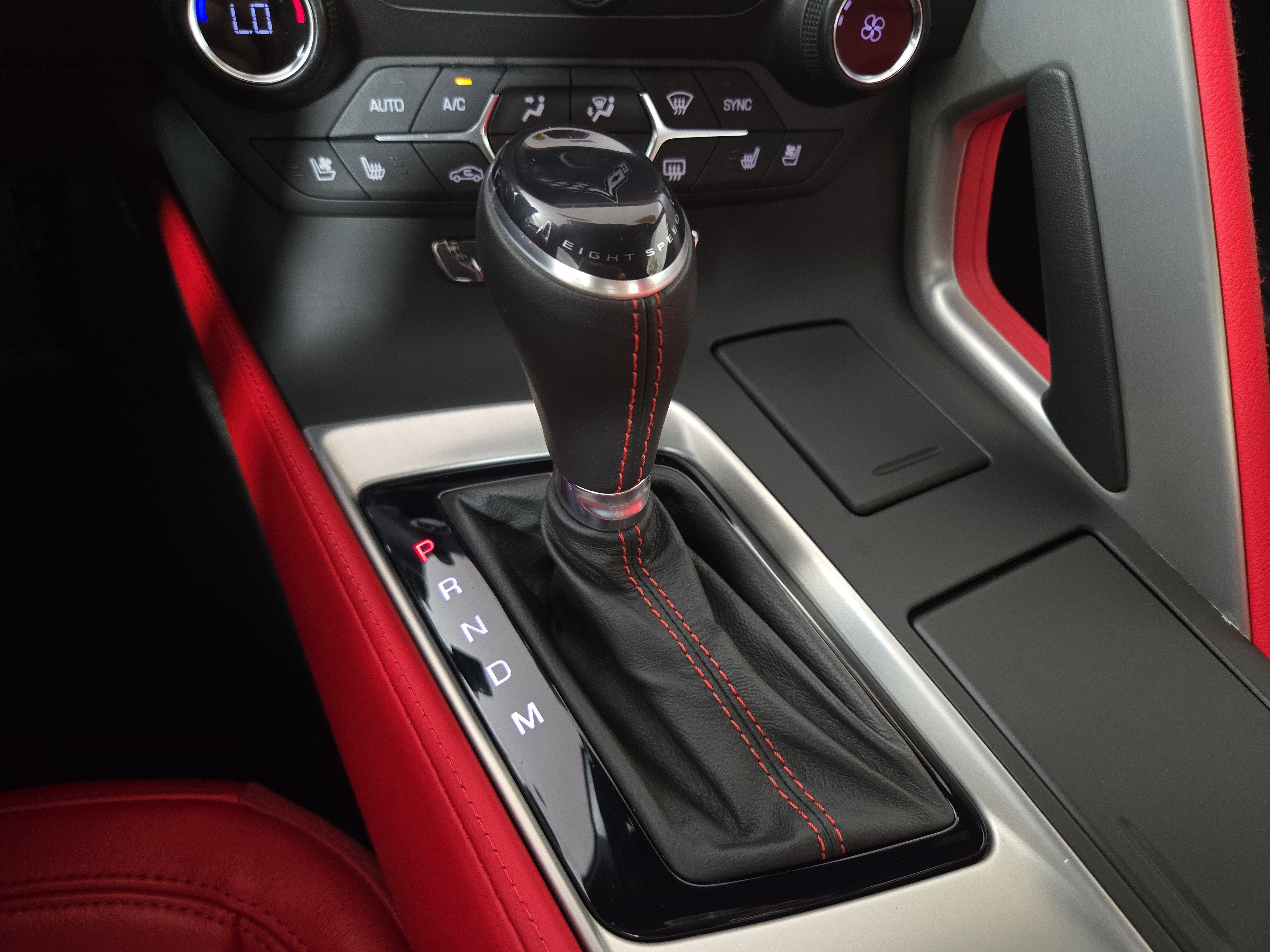Used 2019 Chevrolet Corvette Stingray Convertible w/ 2LT Preferred Equipment Group RWD image 22