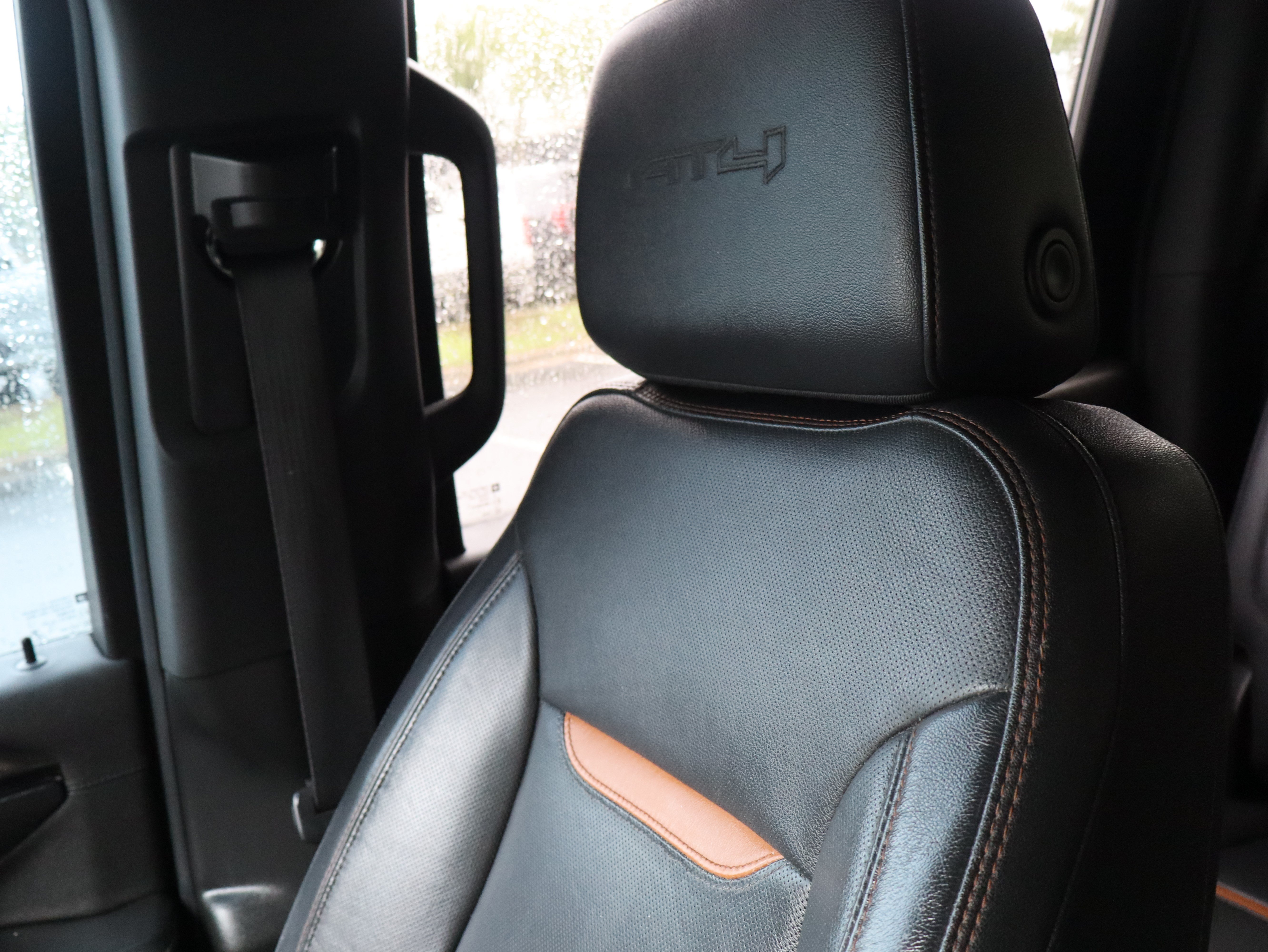 Used 2024 GMC Sierra 3500 AT4 w/ AT4 Premium Plus Package AWD/4WD image 42