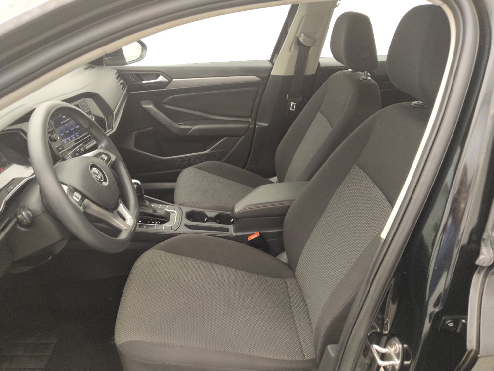 Used 2021 Volkswagen Jetta SE FWD image 17