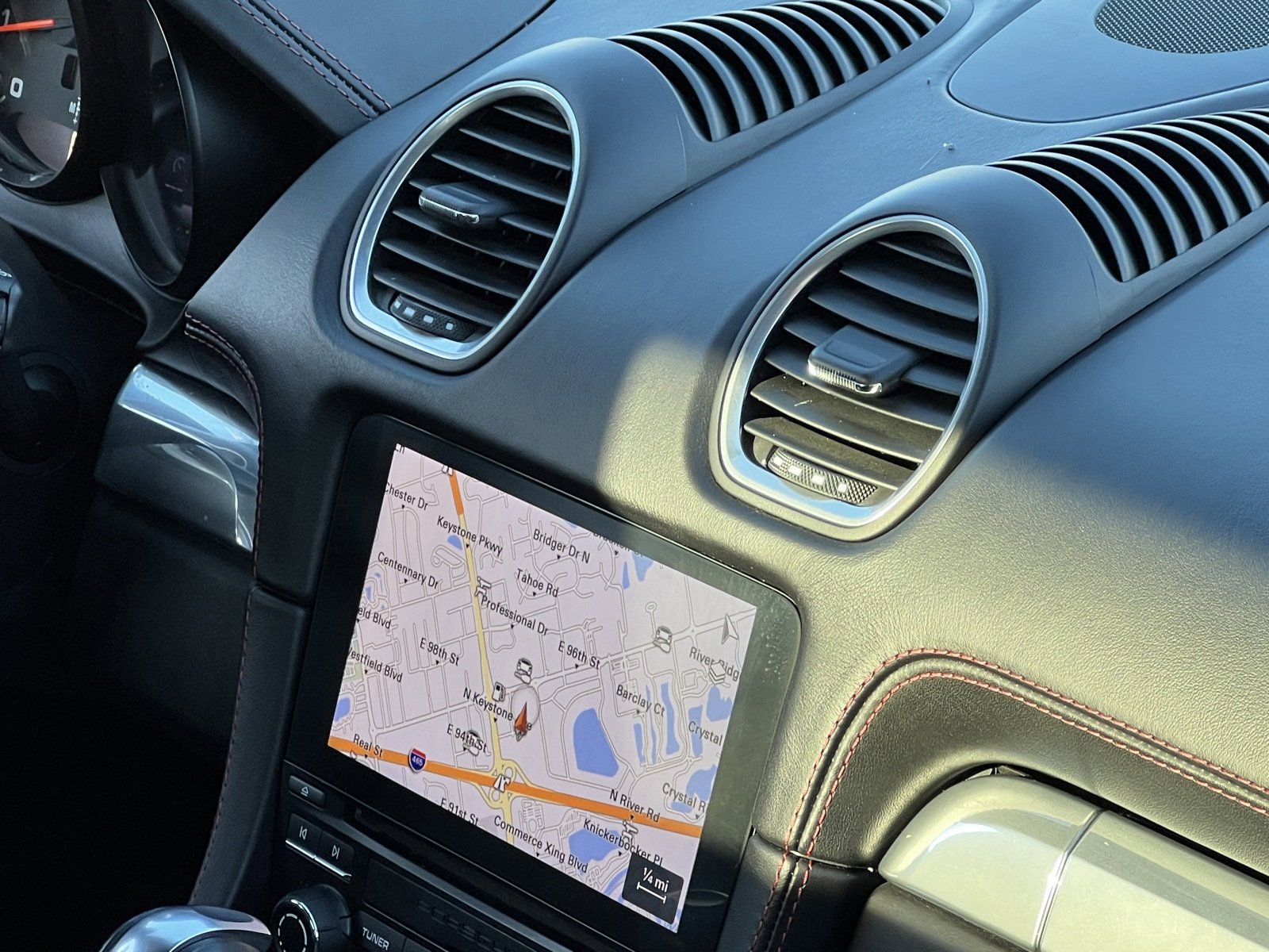 Certified 2023 Porsche 718 Boxster image 30