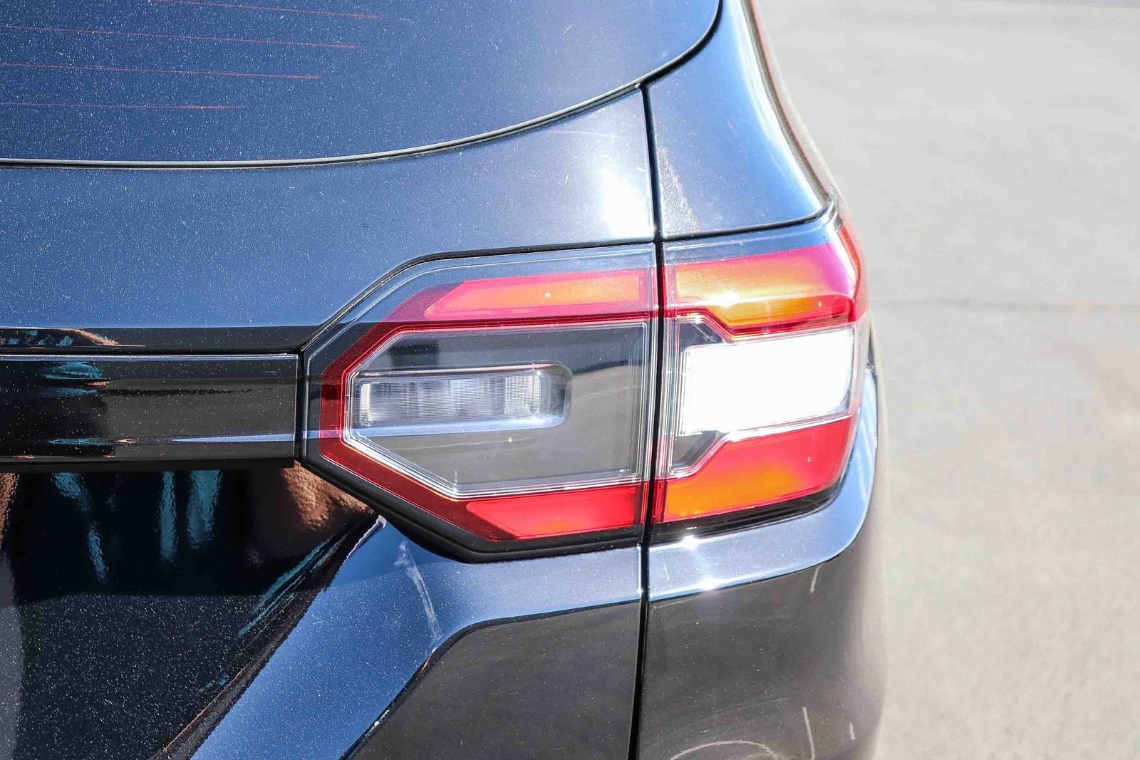 Used 2024 Honda Pilot Sport image 8