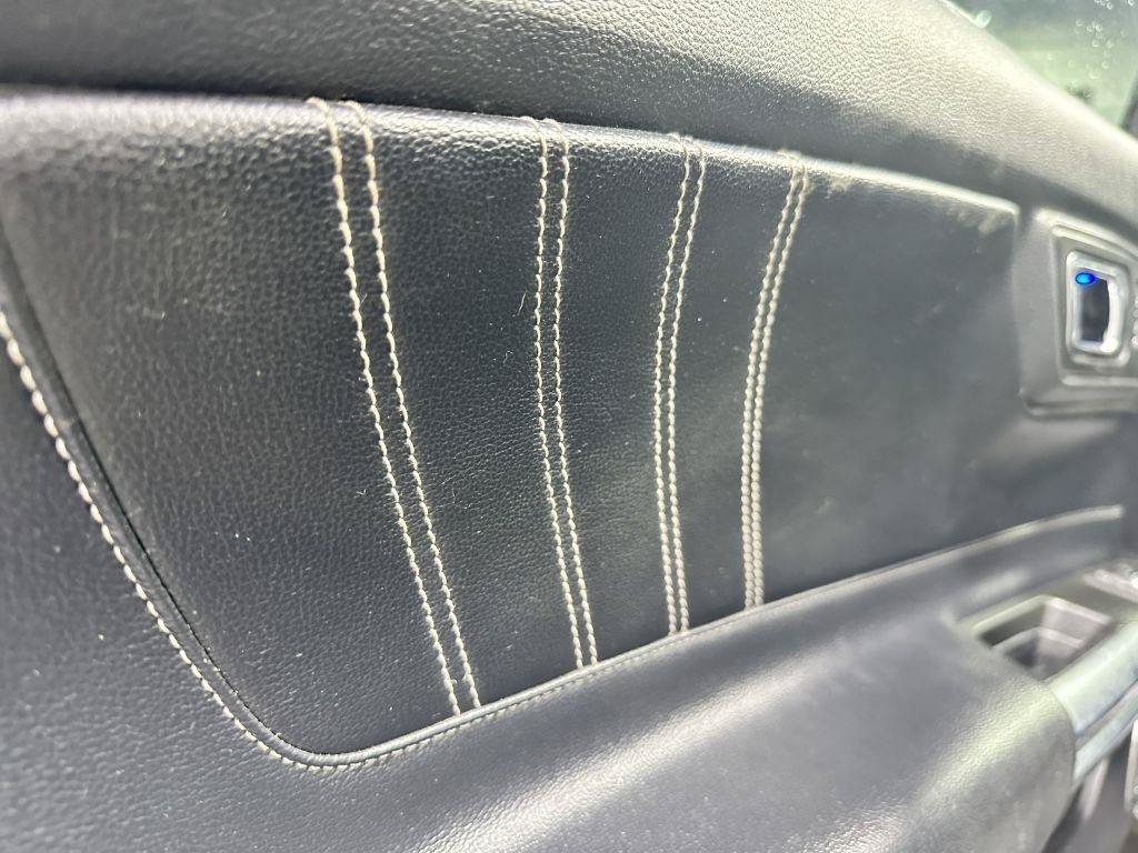 Used 2018 Ford Mustang Premium RWD image 13