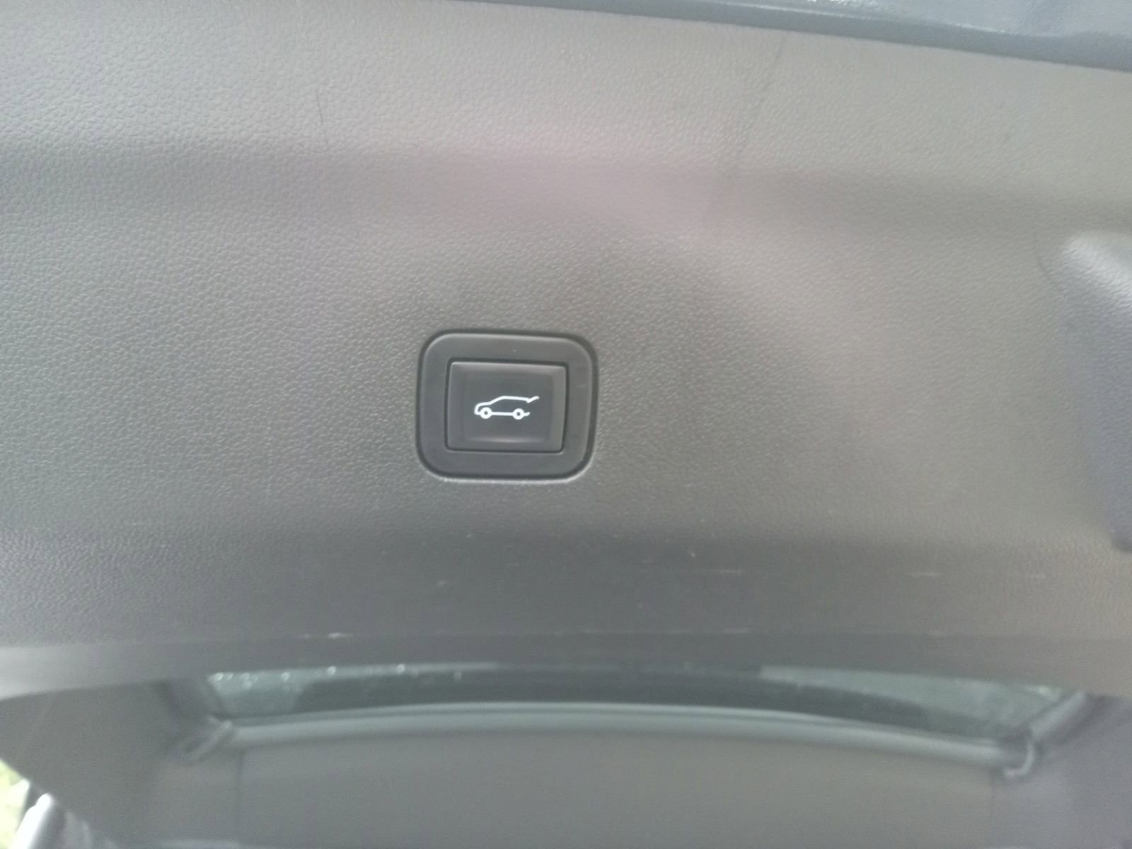 Used 2021 GMC Yukon Denali w/ LPO, Illumination Package image 29