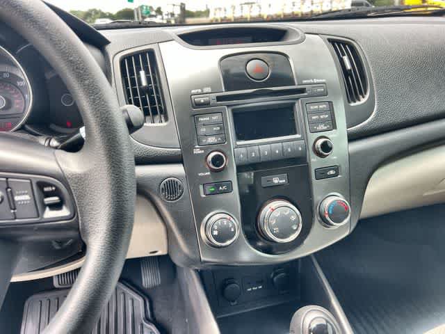 Used 2013 Kia Forte EX FWD image 18