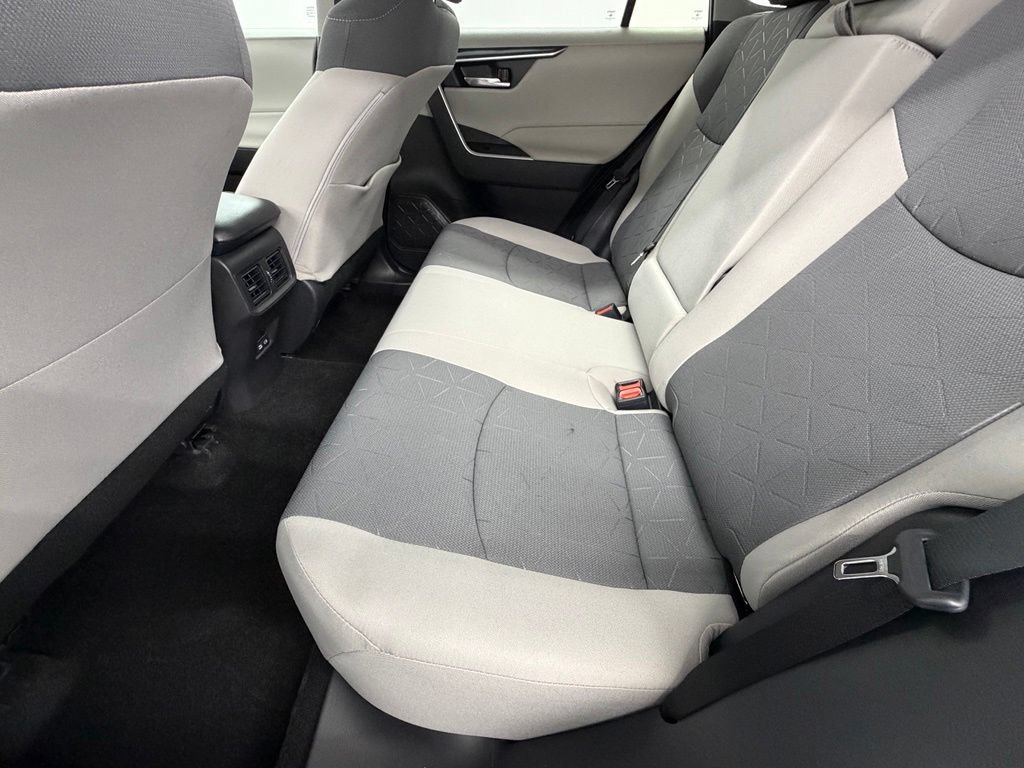 Certified 2025 Toyota RAV4 XLE w/ Convenience Package FWD image 41