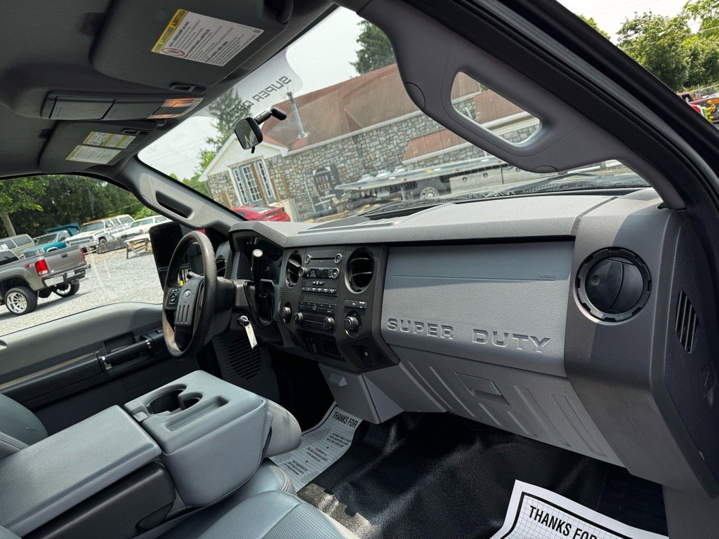 Used 2016 Ford F250 XL w/ XL Appearance Package image 26