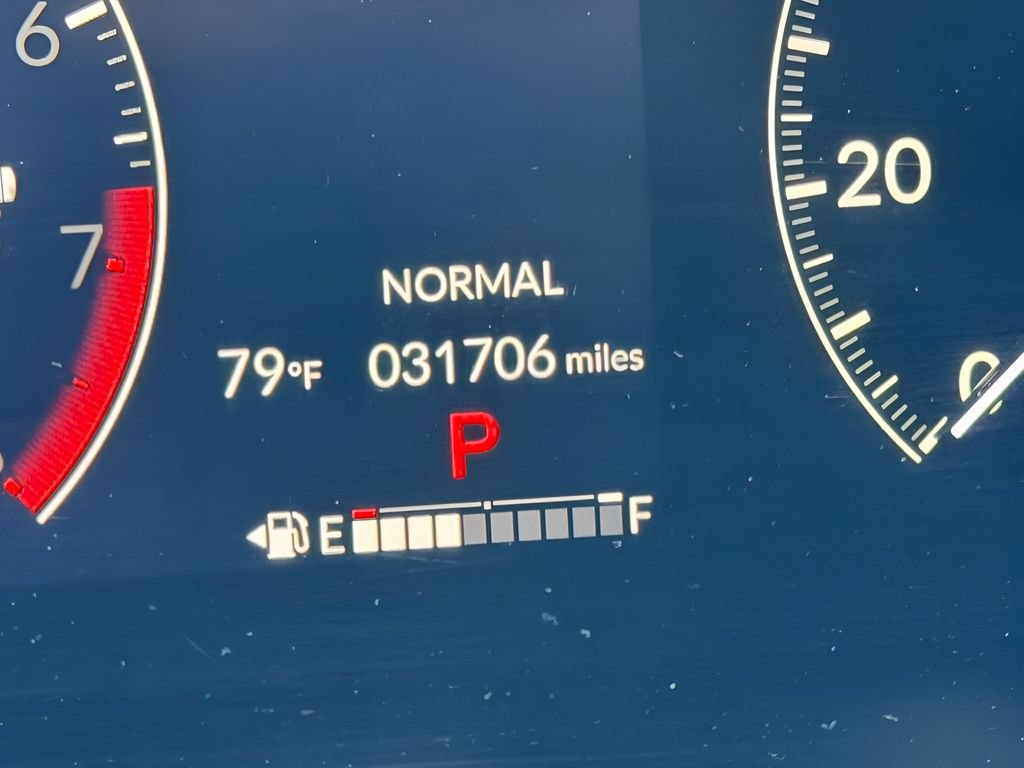 Used 2025 Honda HR-V LX image 21