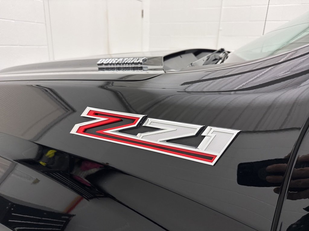 Used 2021 Chevrolet Silverado 1500 RST image 11