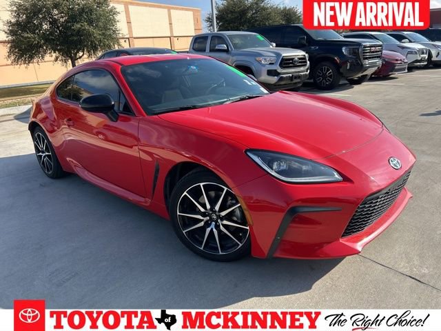 Used 2023 Toyota GR86 image 1