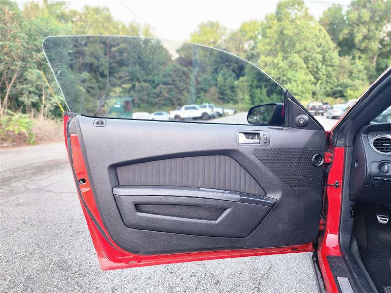 Used 2012 Ford Mustang Boss 302 w/ Boss 302 Accessory Pkg image 18