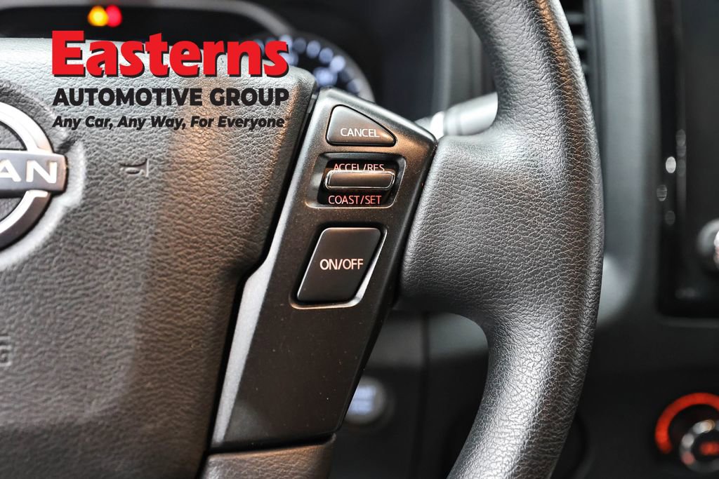 Used 2022 Nissan Frontier S RWD image 16