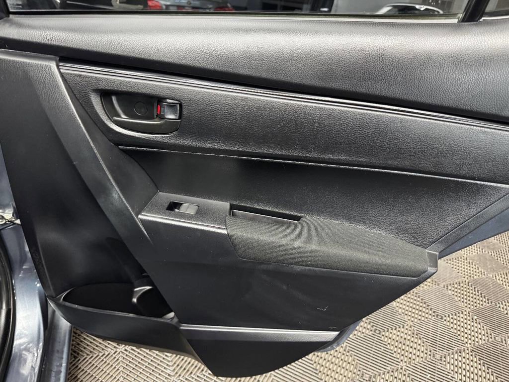 Used 2017 Toyota Corolla L FWD image 51