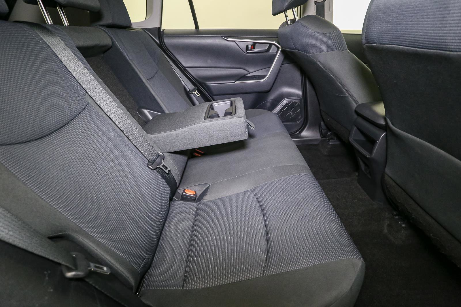 Used 2020 Toyota RAV4 LE w/ All Weather Liner Package image 21