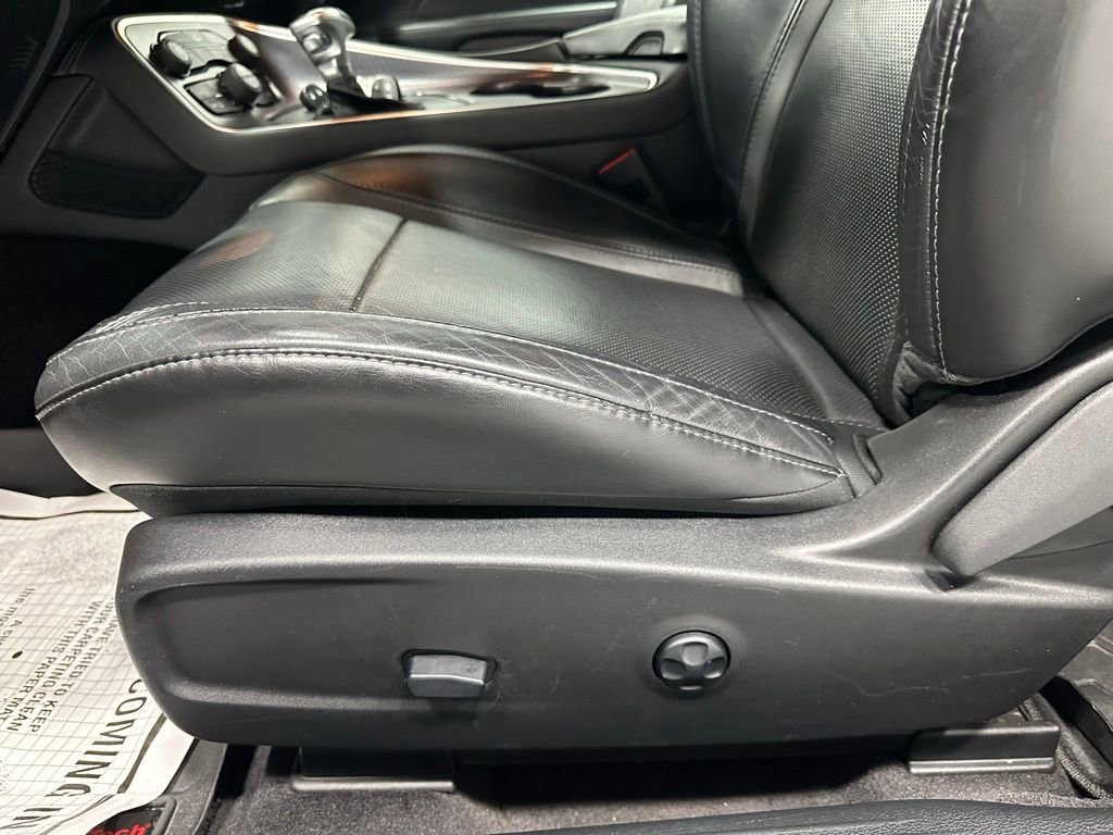 Used 2017 Dodge Challenger GT w/ Driver Convenience Group AWD/4WD image 12