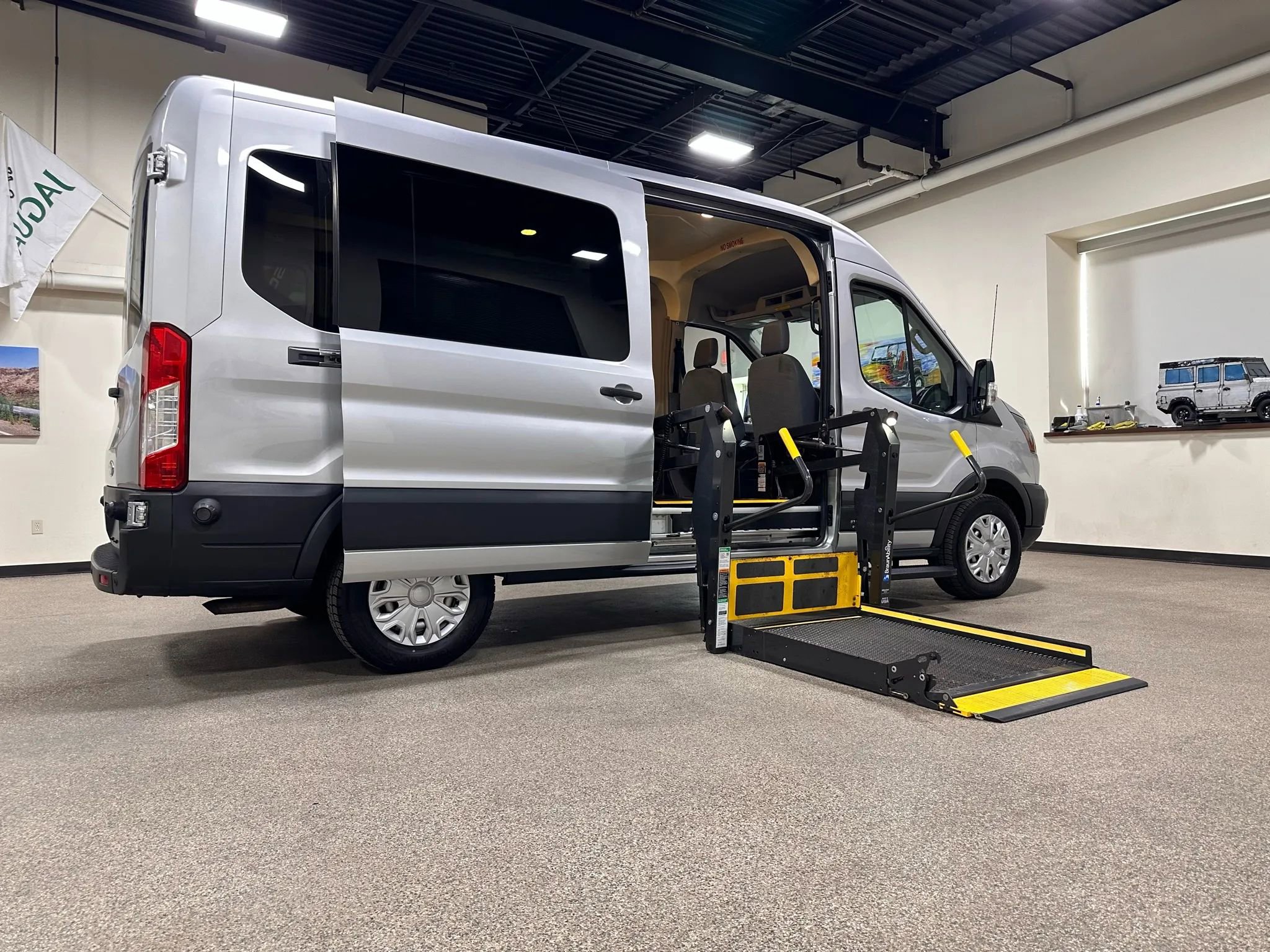 Used 2015 Ford Transit 350 148 Medium Roof image 15