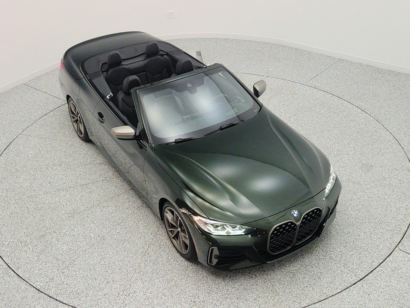 Used 2024 BMW M440i Convertible w/ Premium Package RWD image 22