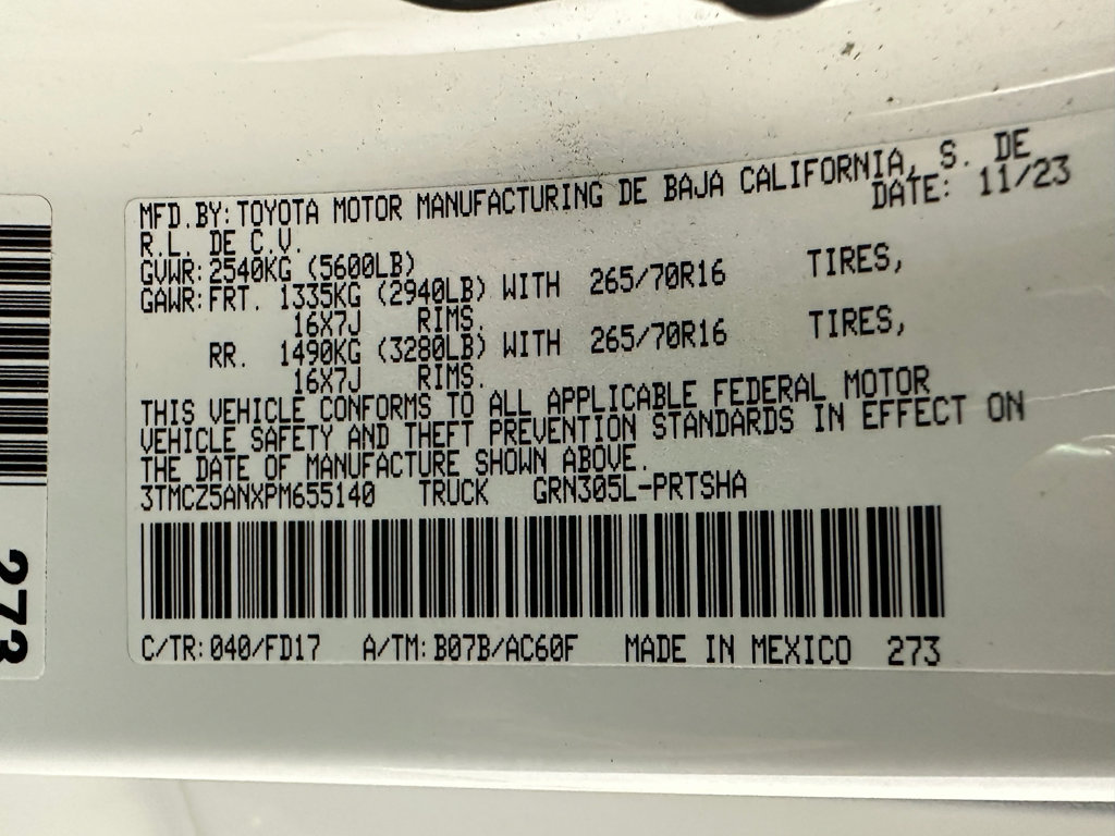 Used 2023 Toyota Tacoma TRD Off-Road image 30